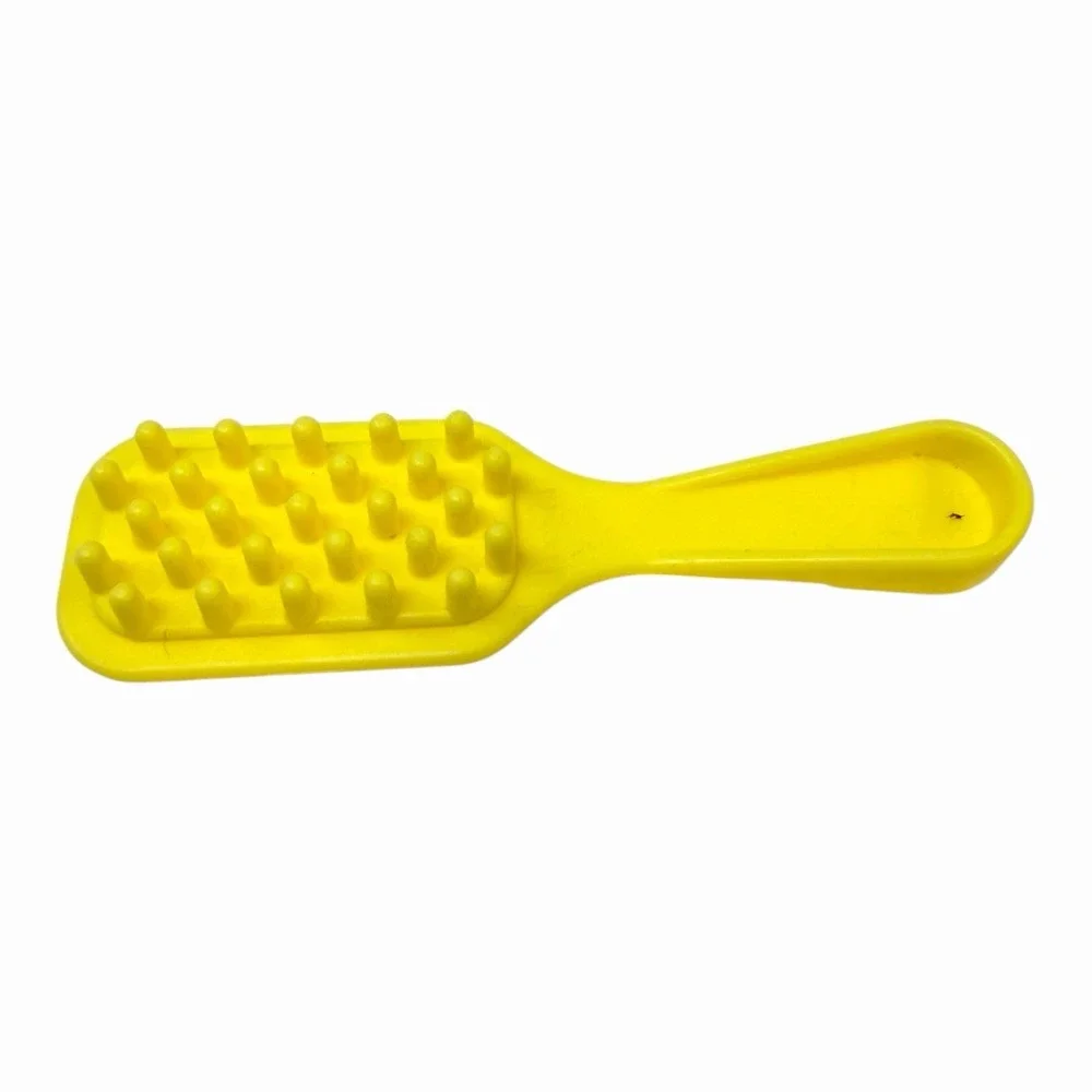 1980's Playskool Snugglebumms Yellow Brush‎ For 